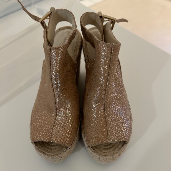 Kenneth Cole wedges - Picture 4 of 7